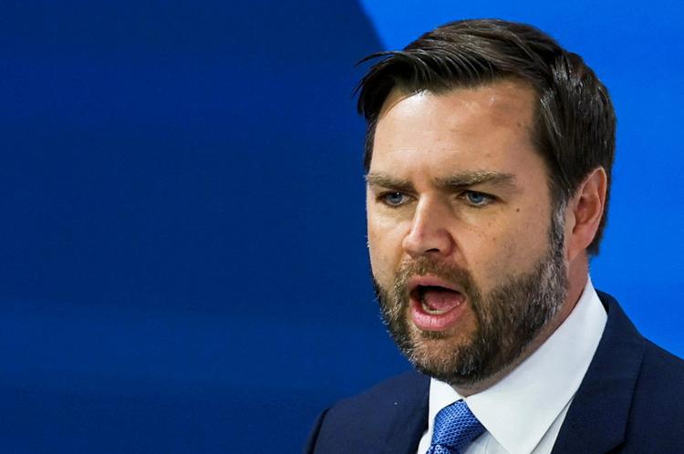 Den amerikanske vicepræsident, JD Vance, fik den politiske elites øjenbryn i vejret, da han valgte at bruge sin taletid på årets sikkerhedskonference i München på at give Europa en værdipolitisk opsang.  Foto: Leah Millis/Ritzau Scanpix