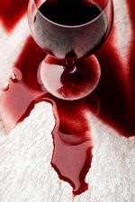 På vores breddegrader kalder vi som regel farven vinrød eller bordeaux, men nu trænger burgundy eller burgunderfarvet sig mere og mere på. Burgund er det tyske ord for det franske område Bourgogne. Foto: Rune Pedersen