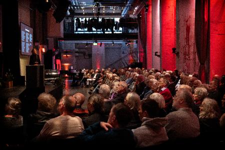 Der var udsolgt til første etape af Politiken Festival lørdag formiddag. Margrethe Vestager i samtale med Christian Jensen var første punkt på programmet. Foto: Finn Frandsen
