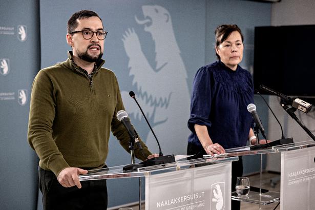 Set i lyset af det forhold, at regeringsmagt generelt slider på politiske partier, og at mulige perspektiver for Grønlands selvstændighed fylder meget i valgkampen, forventes begge partier at gå lidt tilbage. Foto: Martin Lehmann