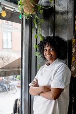 Annette Niyomwungere udgav i efteråret ’Smagen og duften af mit Afrika’. Foto: Pia Simms 