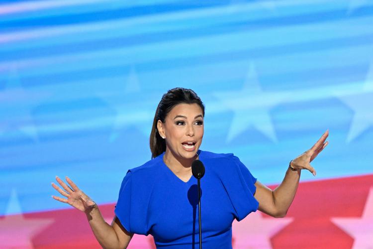 Politisk aktivisme har fyldt i hele Eva Longorias voksne liv. Under valgkampen i USA sidste år talte hun blandt andet ved demokraternes nationalkonvent i Chicago.  Nu fylder hun 50. Foto: Mandel Ngan/Ritzau Scanpix