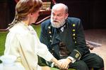 Med ’Faderen’ på Vendsyssel Teater fejrer Jørgen Bing sit 40-års jubilæum som skuespiller. I forestillingen medvirker også Mette Kolding, Charlotte Amalie Kirkegaard Kehlet og Lisbeth Gajhede. Foto: Tao Lytzen