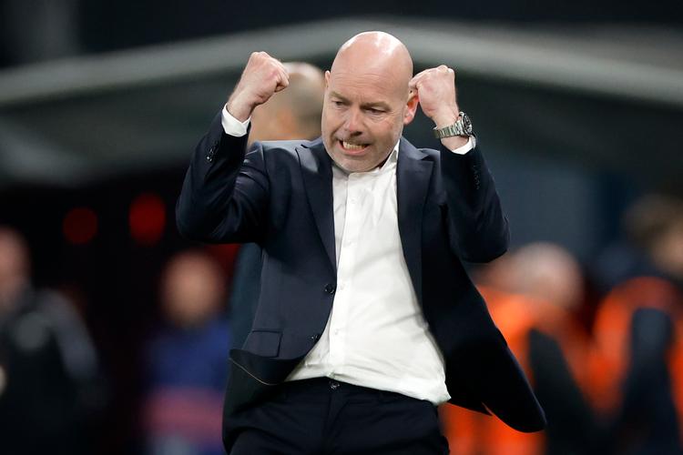 Brian Riemer kunne med god grund juble efter sejren. Foto: Jens Dresling