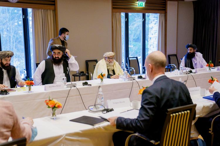 Repræsentanter for Taleban mødtes i januar 2022 med norske embedsmænd på hotel Soria Moria i Oslo, i erkendelse af at mange millioner afghanere har brug for hjælp. Men efter Talebans overtagelse af magten i landet kneb det med løsningerne.   Arkivfoto:  Ntb