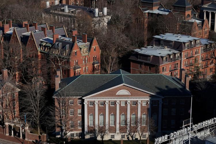 Harvard University i Cambridge, Massachusetts, er blevet kåret til verdens bedste universitet. Foto: Brian Snyder/Ritzau Scanpix