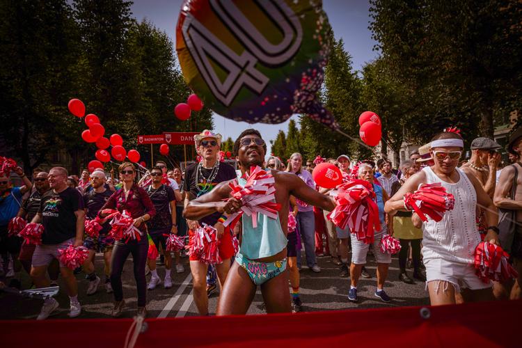 Da arrangørerne af Copenhagen Pride-paraden sidste år blandede lgbt+ sammen med Israel-Palæstina-konflikten, trak mange sponsorer sig. Nu kan lgbt+-spørgsmål også give virksomheder problemer på den anden side af Atlanten. Foto: Miriam Dalsgaard