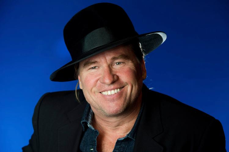 Val Kilmer var kendt for sine roller i film som 'Top Gun' og 'Batman Forever', men der er nok de færreste, der ved, at den nu afdøde skuespiller engang takkede nej til at medvirke i David Lynchs 'Blue Velvet'.  Foto: Charles Sykes/Ritzau Scanpix