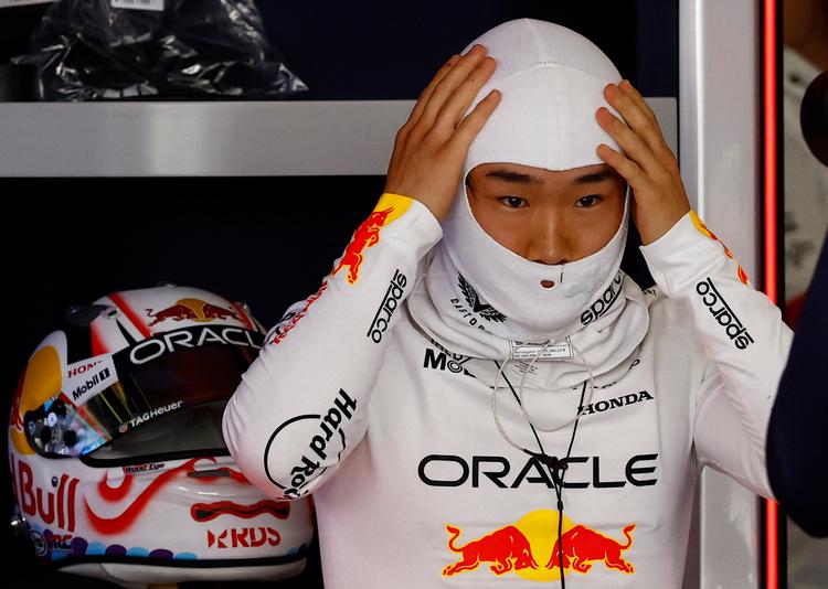  Yuki Tsunoda forfremmelse til Red Bull er japanerens store chance for at sikre tilværelsen i formel 1. Han får i første omgang resten af sæsonen til at bevise sit værd, og at han kan komme tættere på verdensmester Max Verstappens præstationer end Liam Lawson var i stand til. Foto: Manami Yamada/Ritzau Scanpix