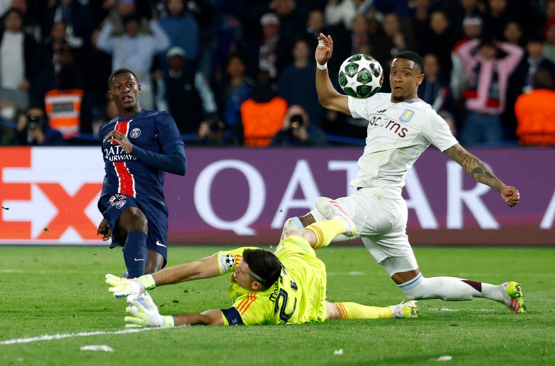 Nuno Mendes lukkede og slukkede med sit mål til 3-1 for PSG i tillægstiden. Foto: Stephanie Lecocq/Ritzau Scanpix