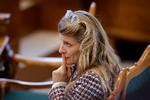 Beskæftigelsesminister Ane Halsboe-Jørgensen (S) har allerede skullet besvare en byge af spørgsmål i sagen om en ny arbejdspligt, der sidestiller indvandrere med blandt andre adopterede. Torsdag skal ministeren igen i et samråd. Foto: Jens Dresling
