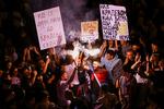 Serbien har været ramt af landsdækkende demonstrationer, der begyndte, efter at 15 mennesker døde i byen Novi Sad i november sidste år, da taget på en togstation kollapsede. Foto: Zorana Jevtic/Ritzau Scanpix