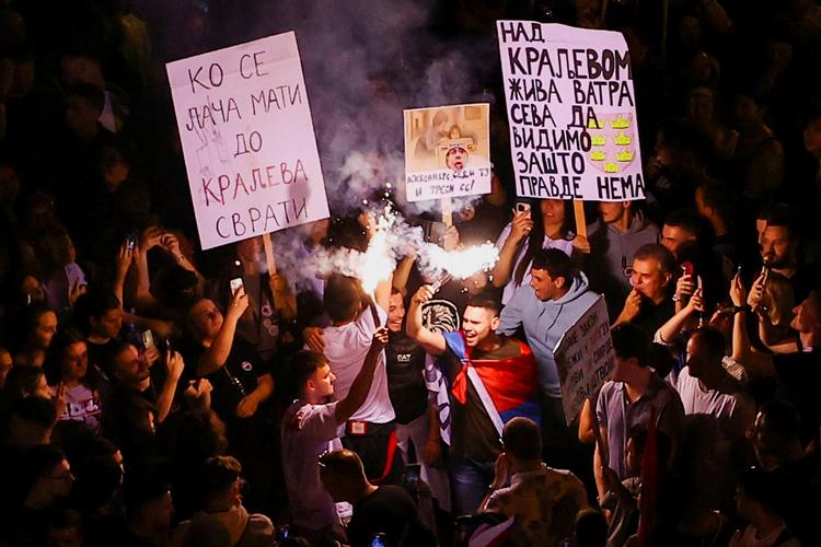 Serbien har været ramt af landsdækkende demonstrationer, der begyndte, efter at 15 mennesker døde i byen Novi Sad i november sidste år, da taget på en togstation kollapsede. Foto: Zorana Jevtic/Ritzau Scanpix