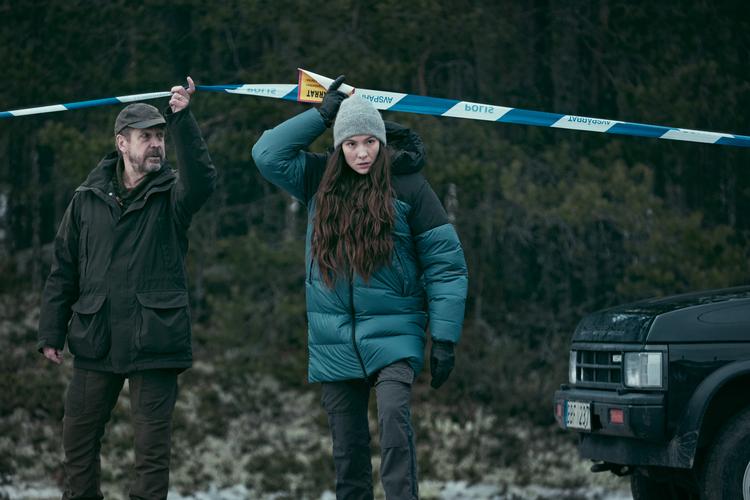 Hovedfiguren Lejla Ness spilles af Léonie Vincent, og hun formår at vriste sin karakter fri af klichéen. Foto: Jonath Mathew/Netflix