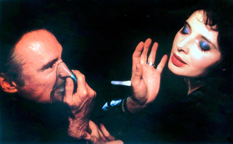 Dennis Hopper har selv udråbt sig som Hollywoods store badboy, og derfor insisterede han også på at få rollen som den behovsfikserede Frank Booth i ’Blue Velvet' fra 1986. Foto: Ronald Grant Archive / Mary Evan/Ritzau Scanpix