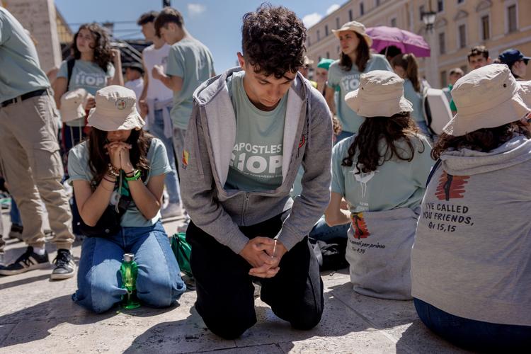 Begravelsen af pave Frans faldt sammen med det katolske jubelårs fejring af ungdommen, som også derfor var rigeligt repræsenteret ved begravelsen. Foto: Jacob Ehrbahn