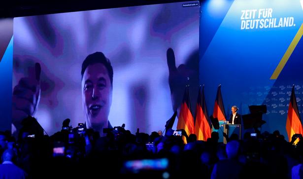 Lder af AFD Alice Weidel havde Elon Musk med på en videoforbindelse, da hun førte valgkamp tidligere på året. Foto: -/Ritzau Scanpix