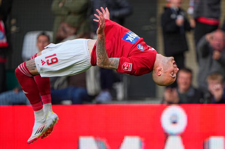 Den tidligere Brøndbyspiller Jens Martin Gammelby blev matchvinder, da han scorede sejrsmålet for Silkeborg. Foto: Bo Amstrup/Ritzau Scanpix