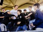 Drengene fra V.I.F Young Ultras bruger mere tid på fangruppen end deres familie, siger flere af dem. Foto: Anders Holst Pedersen