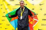 Berhane Tesfaye fra Eritrea vinder i tiden 2.08.25. Copenhagen Marathon 2025 løbes i de københavnske gader søndag den 11. maj 2025. Foto: Claus Bech/Ritzau Scanpix