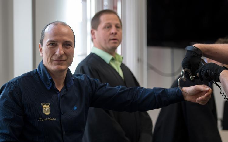 Den selvudnævnte konge af Tyskland Peter Fitzek var i 2017 i retten anklaget for at begå underslæb for 1,3 millioner euro. Arkivfoto: Hendrik Schmidt
