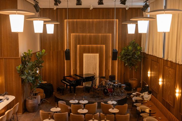 Det er den dansk-italienske arkitektduo GamFratesi, der står bag indretningen i Epicurus, og de har gjort et godt stykke arbejde.  Foto: Signe Lægsgaard