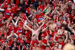 Parken var proppet til bristepunktet i sidste års pokalfinale med blandt andet 12.000 Silkeborg-fans. I år får under halvt så mange silkeborgensere mulighed for at opleve en pokalfinale fra lægterne. Foto: Jens Dresling