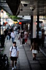 Hvor går grænsen for overvågning i et demokratisk retssamfund? Det er et af de spørgsmål, en stribe partier nu vil have besvaret.  Foto: Martin Lehmann