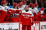 Nikolaj Ehlers har vist sin høje klasse i de fire VM-kampe, han nåede at få ved VM i ishockey. Men i mødet med Sveriges stjerner måtte selv Danmarks måske bedste spiller i historien give fortabt. Svenskerne vandt bronzekampen klart med 6-2. Foto: 10658 Magnus Lejhall/Ritzau Scanpix