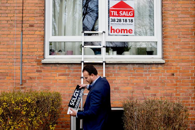 Huspriserne har udsigt til at stige mere endnu, forudser økonomiske vismænd i ny prognose. Foto: Finn Frandsen