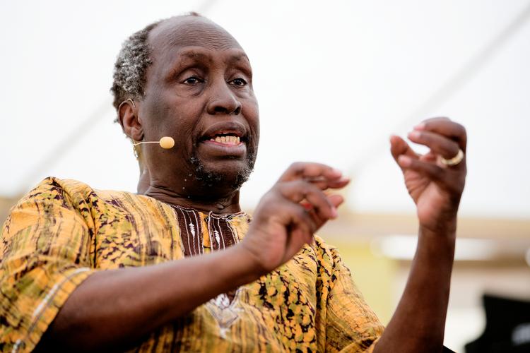 Ngũgĩ wa Thiong’o er ofte blevet nævnt, når det hvert år diskuteres, hvem der mon vil modtage Nobelprisen i litteratur. Han blev 87. Men fik aldrig prisen. Foto: Peter Hove Olesen
