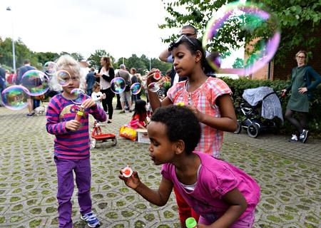 Vi er et lille åbent land, og vores kultur er i konstant forandring og de indvandrere, der i dag virker fremmede, er i morgen dem, der hjælper os med at udvikle kulturen, skriver Marcus Rubin.  Foto: Ernst van Norde