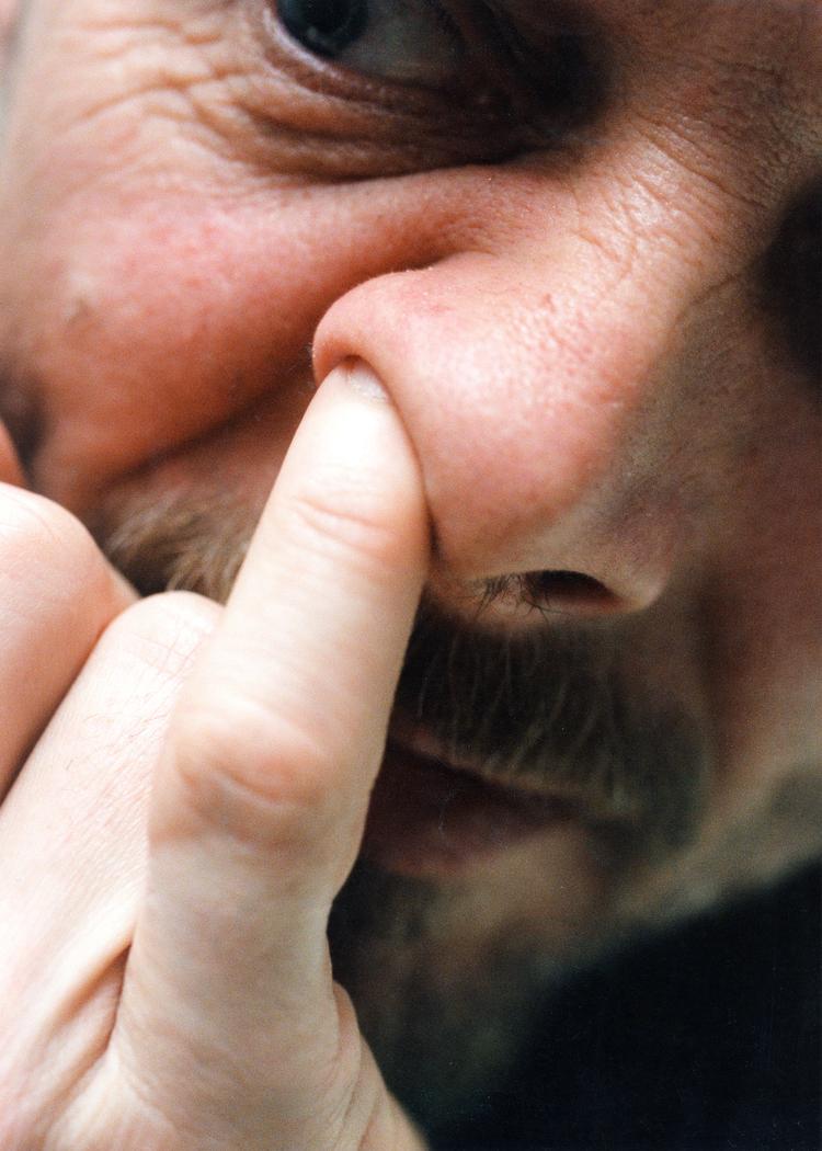 In the old days, you would have said "ad" or "bvadr" if someone was picking their nose. Today, you say "ick!" Foto: Finn Frandsen