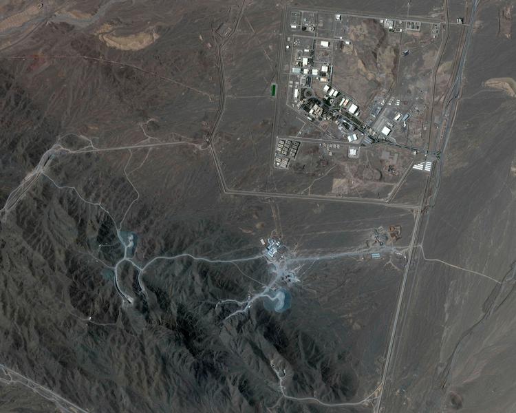 Dette satellitbillede fra i går viser Natanz-antomanlægget i Iran.  Foto: Handout/Ritzau Scanpix