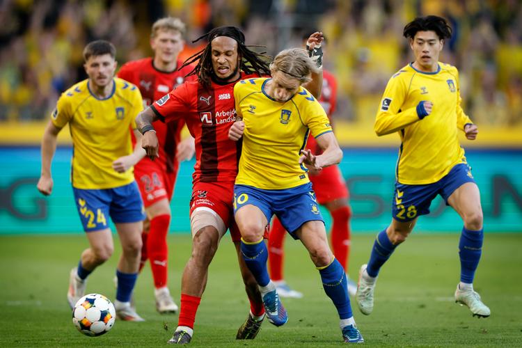 Både FC Midtjylland og Brøndby fik en fin lodtrækning i kvalifikationen til henholdsvis Europa League og Conference League, hvor også Silkeborg er repræsenteret. Foto: Jens Dresling