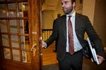 I 2023 kaldte den socialdemokratiske regering det for symbolpolitik at indføre det såkaldte burkaforbud på skoler og uddannelsesinstitutioner. Nu har S ændret mening, og partiets retsordfører, Bjørn Brandenborg, mener ikke, at der er tale om symbolpolitik. Foto: Martin Lehmann