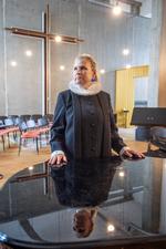 In 2027, Henning Larsen's architectural firm will deliver a wooden church near Royal Arena, the first new church in Copenhagen in 37 years. "We need to accommodate and reflect the diversity of the neighborhood," says parish priest Rikke Weissfeld. Foto: Nicolai West