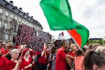 I juni demonstrerede flere tusinde foran Christiansborg for dansk støtte til en varig våbenhvile i Gaza.  Foto: Finn Frandsen