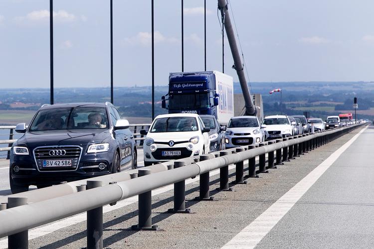 Fremover vil Sund &amp; Bælt åbne bommene efter 15 minutter ved et nedbrud, der lignede det lørdag. Arkivfoto: Finn Frandsen