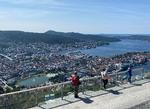 Med Kalmarunionen blev Bergen de facto en dansk by. Det var den frem til afståelsen af Norge i 1814. I 1400-tallet var den Danmarks største by og er i dag fortsat en livlig og farverig stad.  