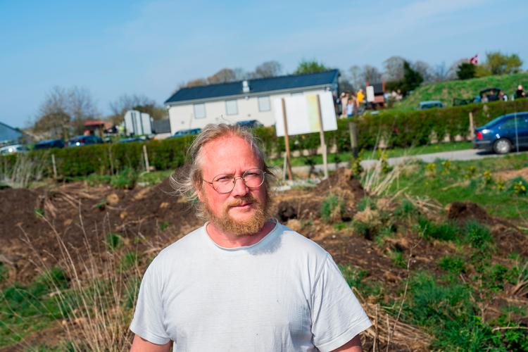 Markus Hvass er blevet til naboen fra helvede, fordi han føler sig chikaneret af sin nabos minigolfanlæg.  Arkivfoto:  Martin Sylvest