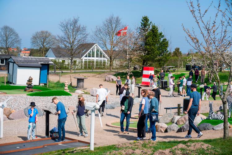 Minigolfbanen i Højby blev kendt fra TV 2 programmet 'Naboen fra helvede'. Arkivfoto:  Martin Sylvest