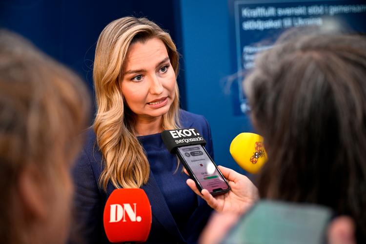 Den svenske vicestatsminister, Ebba Busch, mener, at hendes egen regering tager for let på Hamas' ansvar i Gaza-krigen.  Foto: 10050 Pontus Lundahl/Ritzau Scanpix