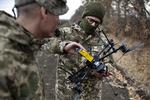     Sidste år besøgte Politiken en ukrainsk droneenhed, som trænede tæt på fronten ved den østlige by Konstantinovka. Foto: Thomas Borberg