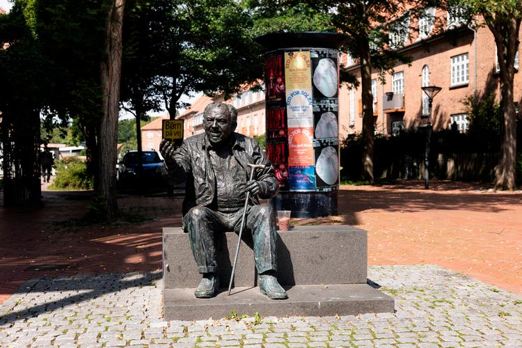 En kort gåtur fra Anker på Mozarts Plads kan man møde Anker himself - på Anker Jørgensens Plads. Foto: Peter Maunsbach