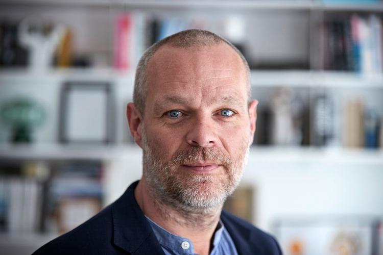 Simon Skov Fougt, associate professor at the National Center for School Research, has conducted a systematic study over the past year on the joy and desire to read among all public school students in Rudersdal Municipality's kindergarten through ninth grade. Foto: Jens Dresling