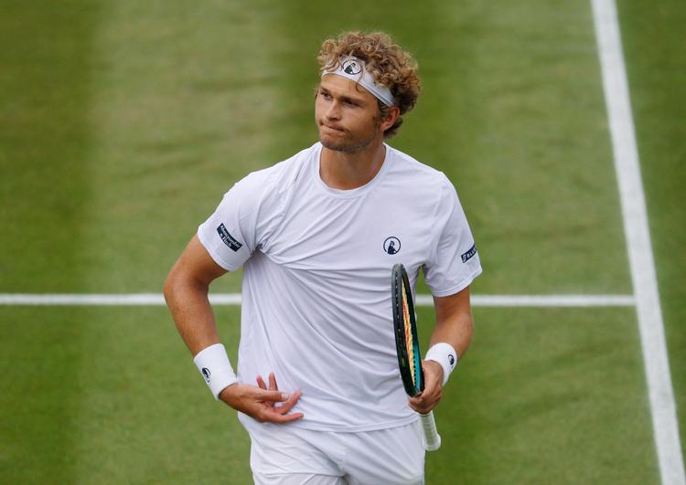August Holmgren oplevede noget af et eventyr ved årets Wimbledon, hvor han leverede to overraskende sejre, før an røg ud i tredje runde. Arkivfoto:  Andrew Couldridge