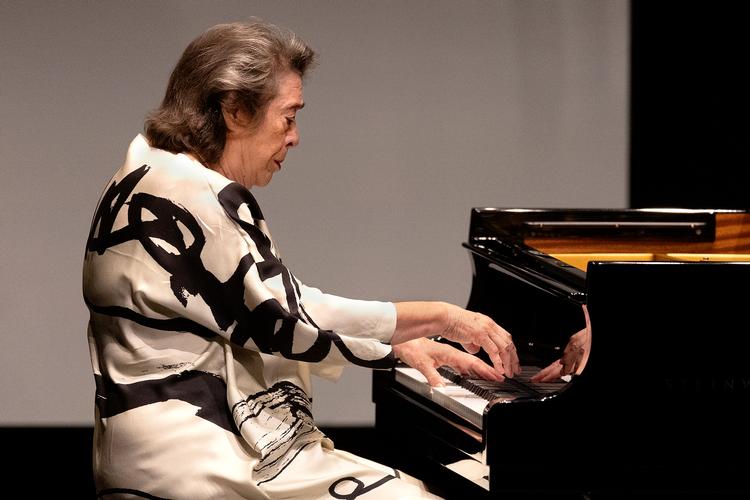 Elisabeth Leonskaja har spillet mange gange i Danmark. Onsdag var stjernen tilbage i Tivolis koncertsal. Foto: Finn Frandsen