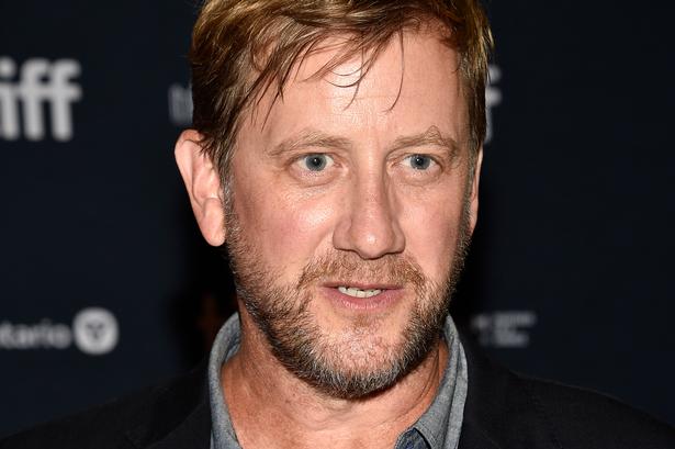 Forfatter Charles Graeber, kendt for blandt andet true-crime-bogen 'The Good Nurse: A True Story of Medicine, Madness, and Murder', har sammen med forfatterne Andrea Bartz og Kirk Wallace Johnson sagsøgt AI-giganten Anthropic.  Foto af forfatter Charles Graeber: Evan Agostini/AP/Ritzau Scanpix