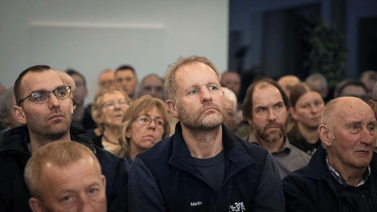 Beboerne i Sdr. Vium er forståeligt vrede, fordi de føler sig kørt over i den grønne omstillings navn. Foto: Skærmbillede fra udsendelsen